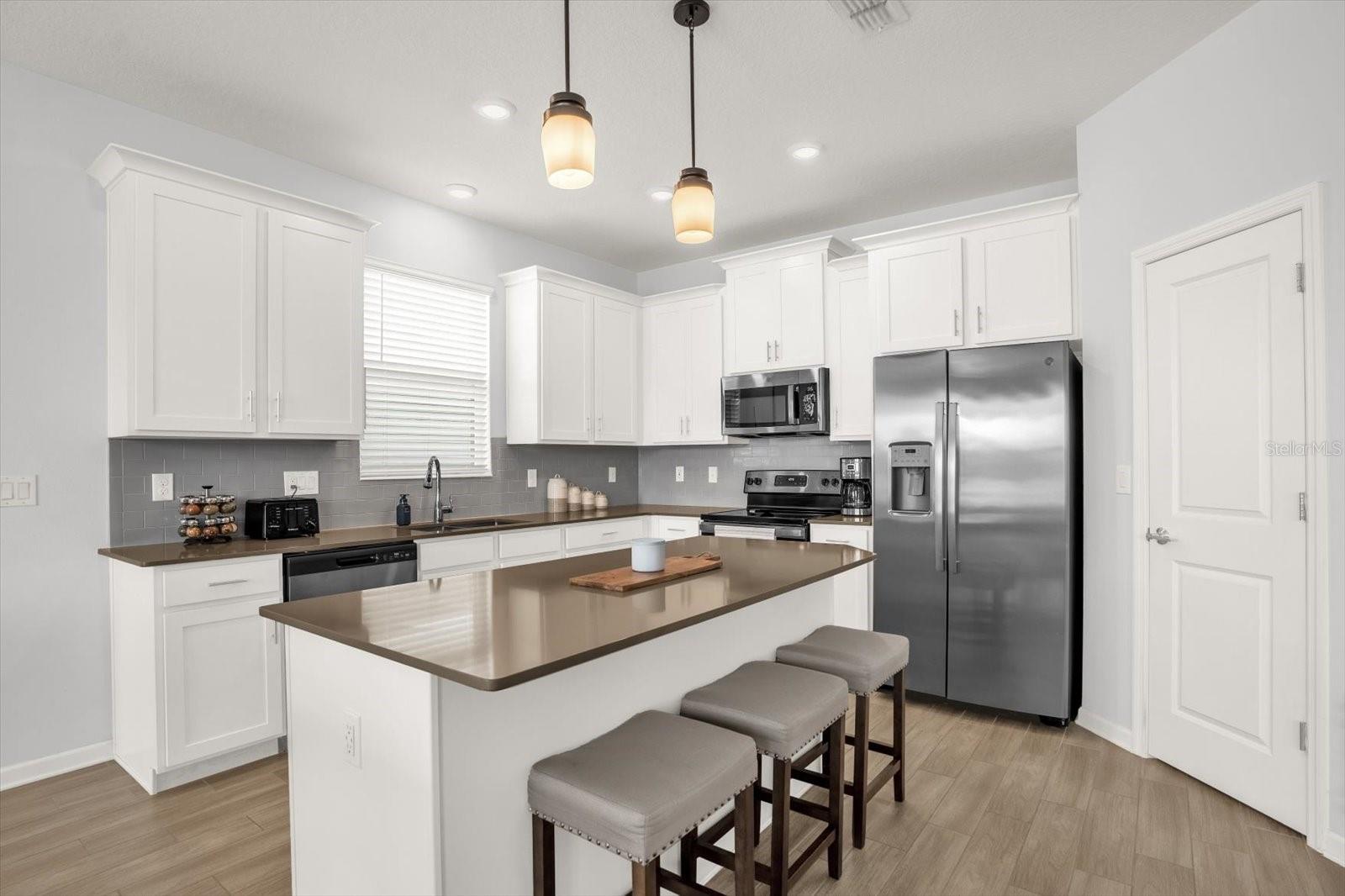 TRINITY LAKES PH 1 - Residential