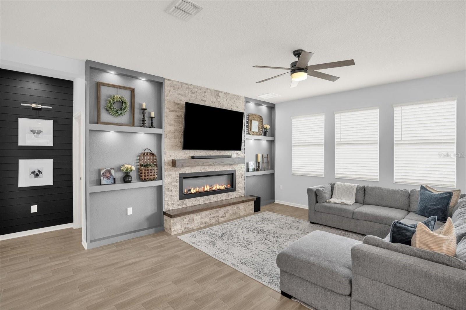 TRINITY LAKES PH 1 - Residential