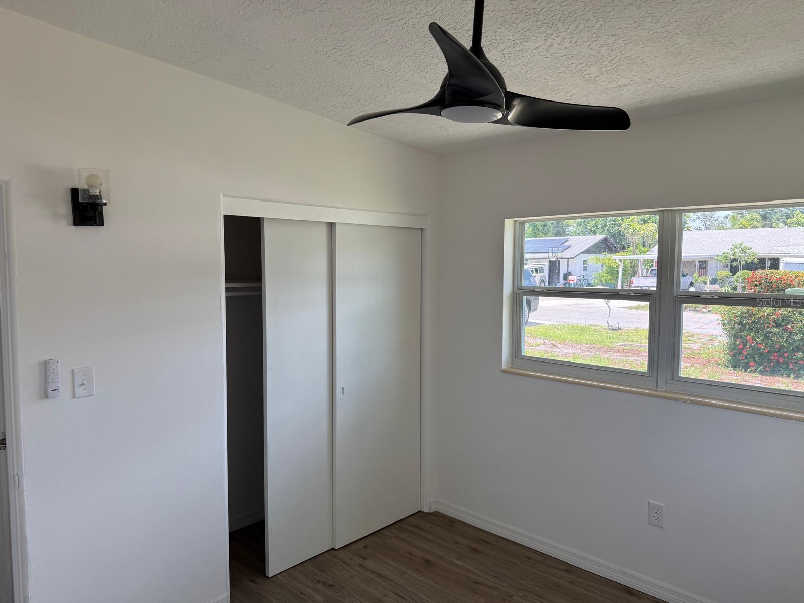 GLADIOLA PARK - Residential