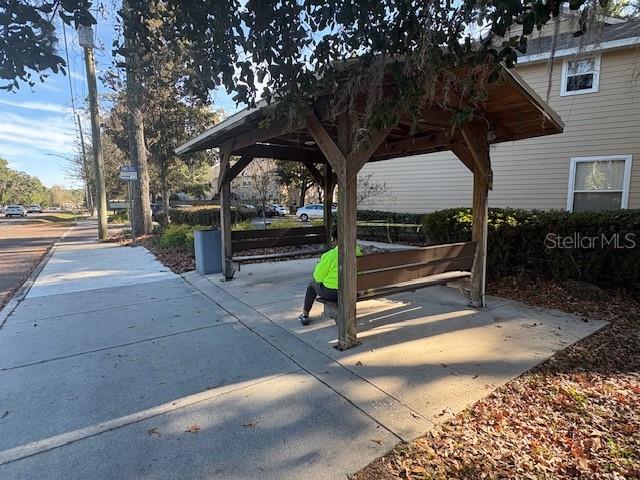 VICTORIA STATION - Residential