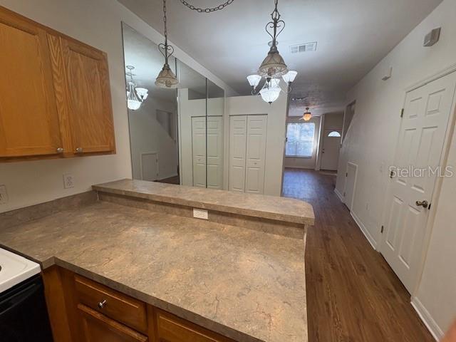 VICTORIA STATION - Residential