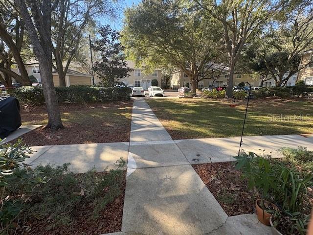 VICTORIA STATION - Residential