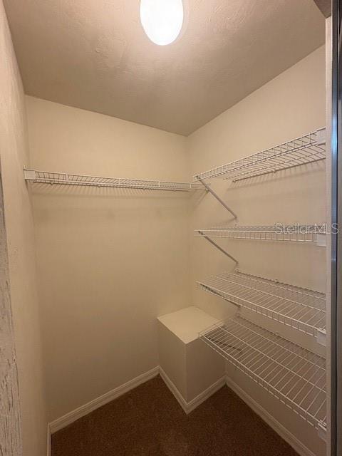 VICTORIA STATION - Residential