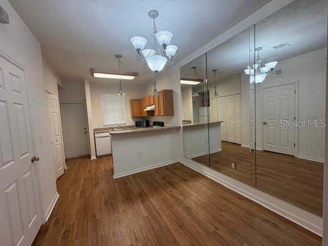 VICTORIA STATION - Residential