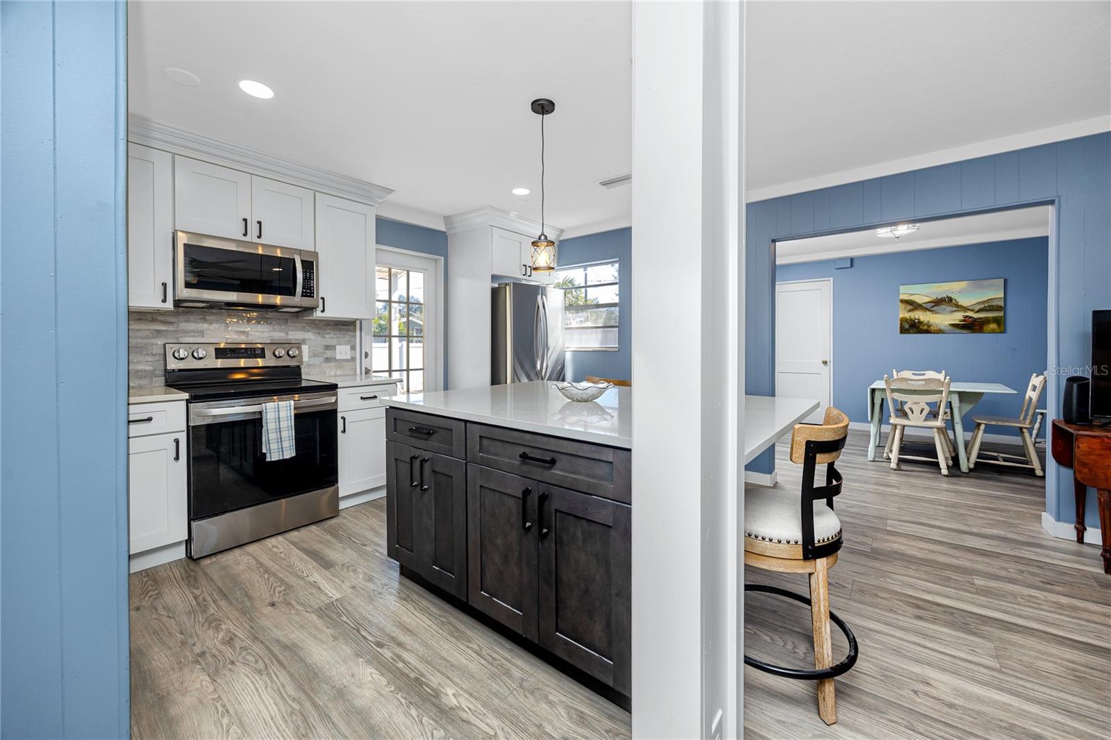 BOARDMAN & GOETZ OF DAVISTA - Residential