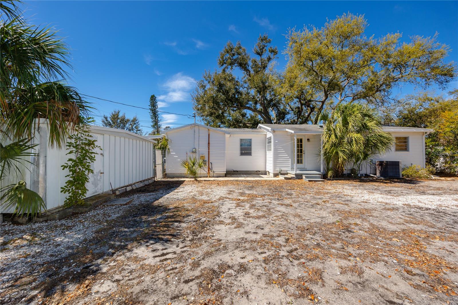 BOARDMAN & GOETZ OF DAVISTA - Residential