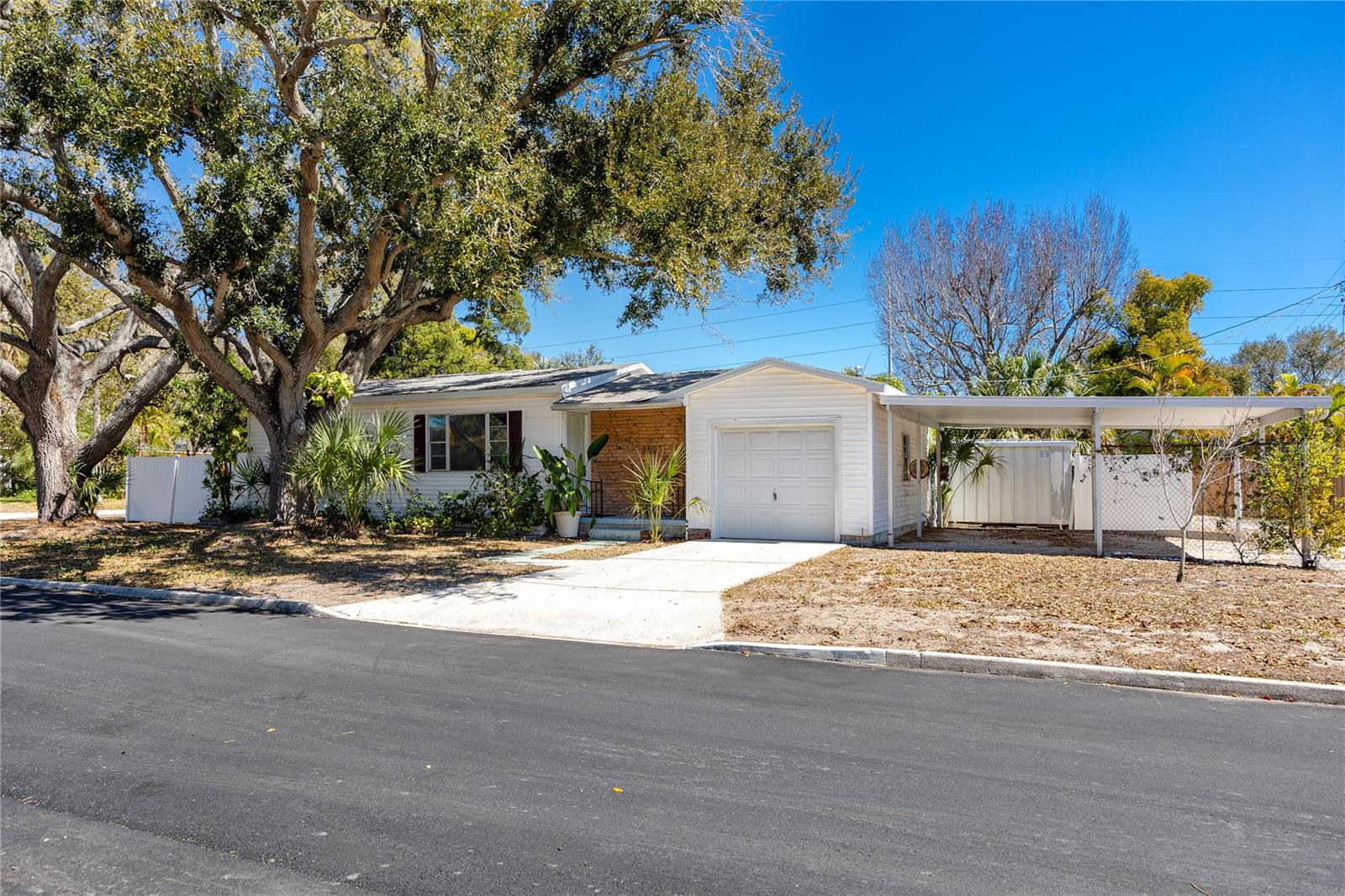 BOARDMAN & GOETZ OF DAVISTA - Residential