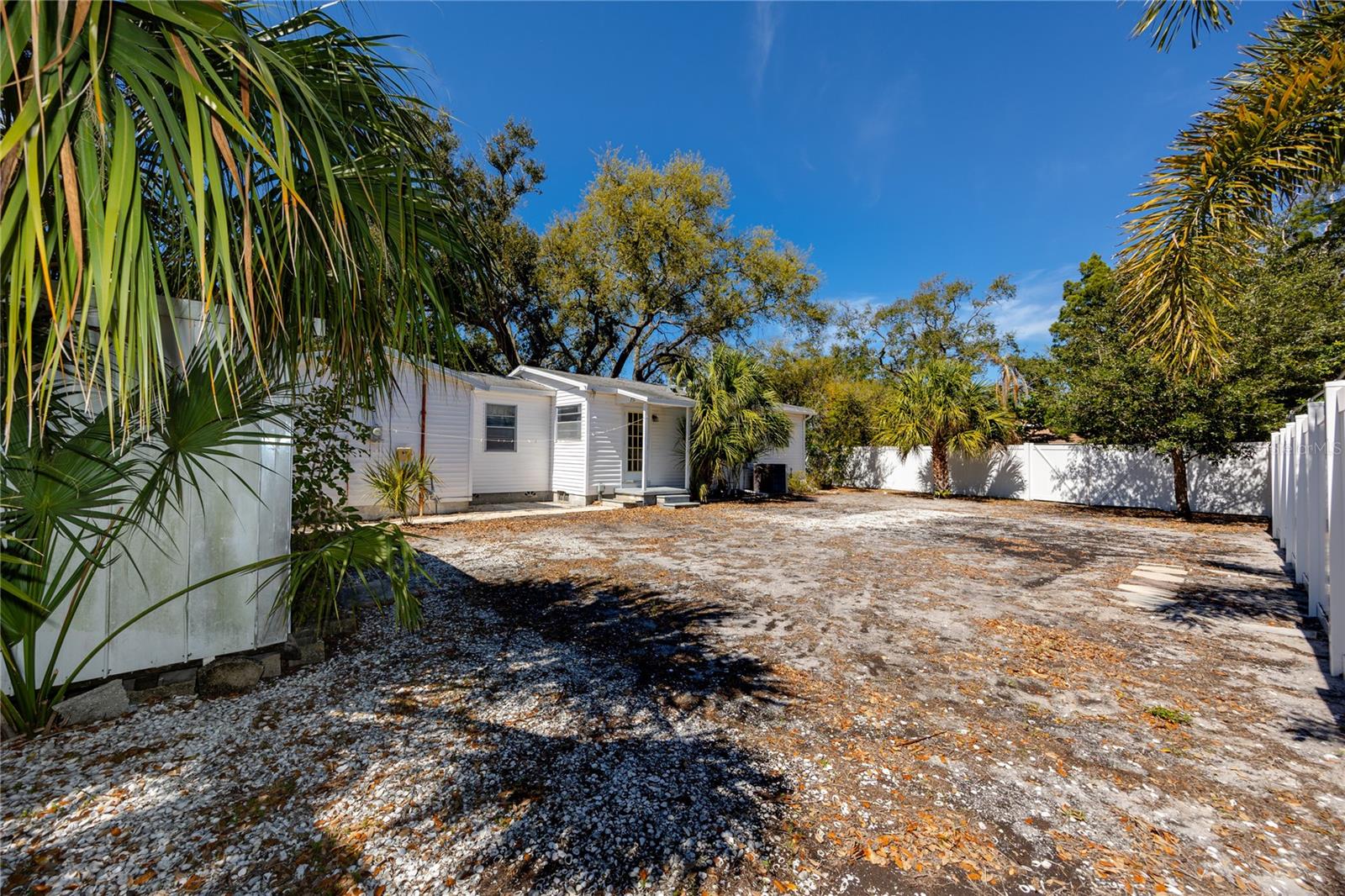 BOARDMAN & GOETZ OF DAVISTA - Residential