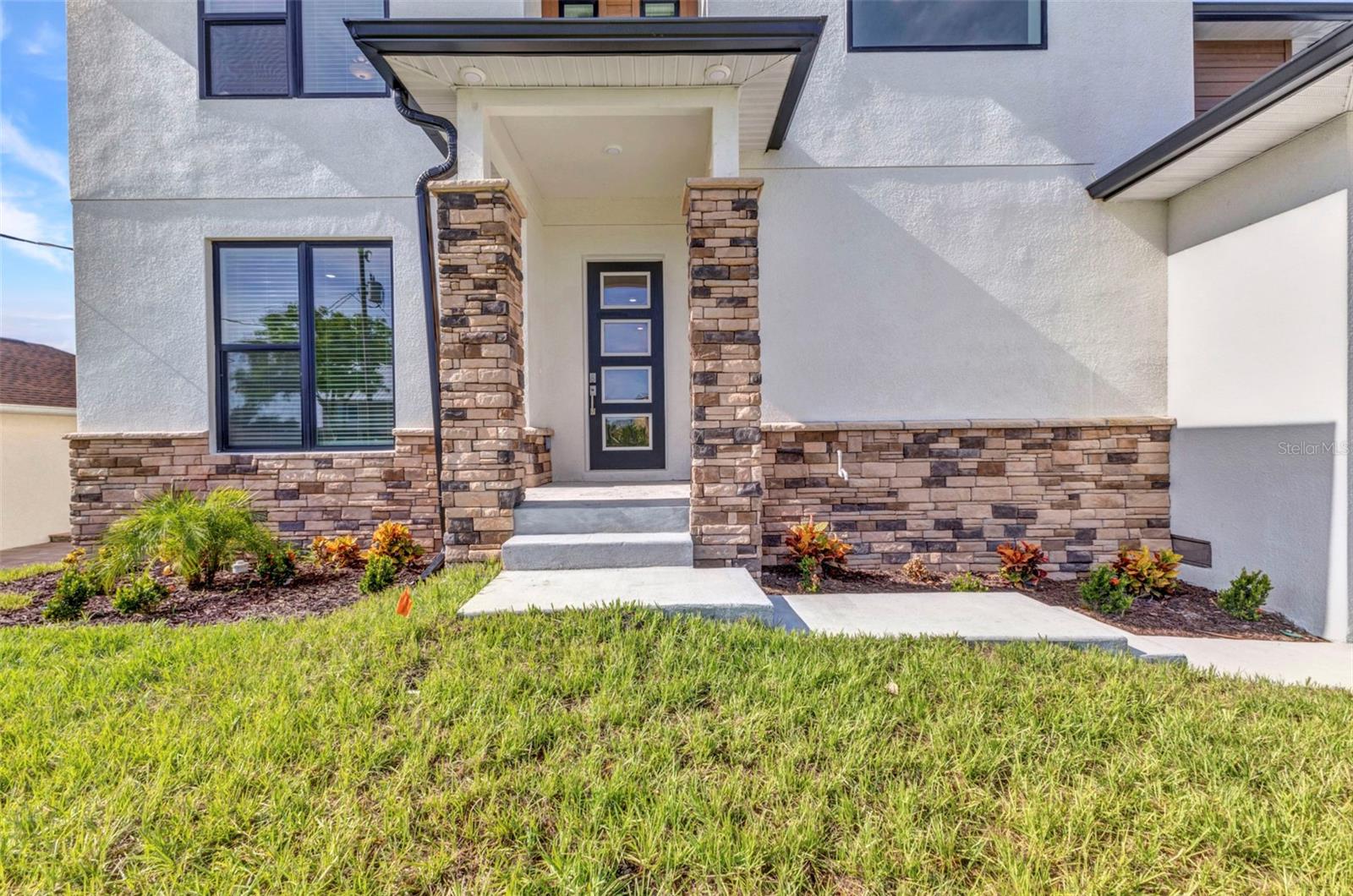 Search Properties for Sale 4 12387 MINOT AVENUE