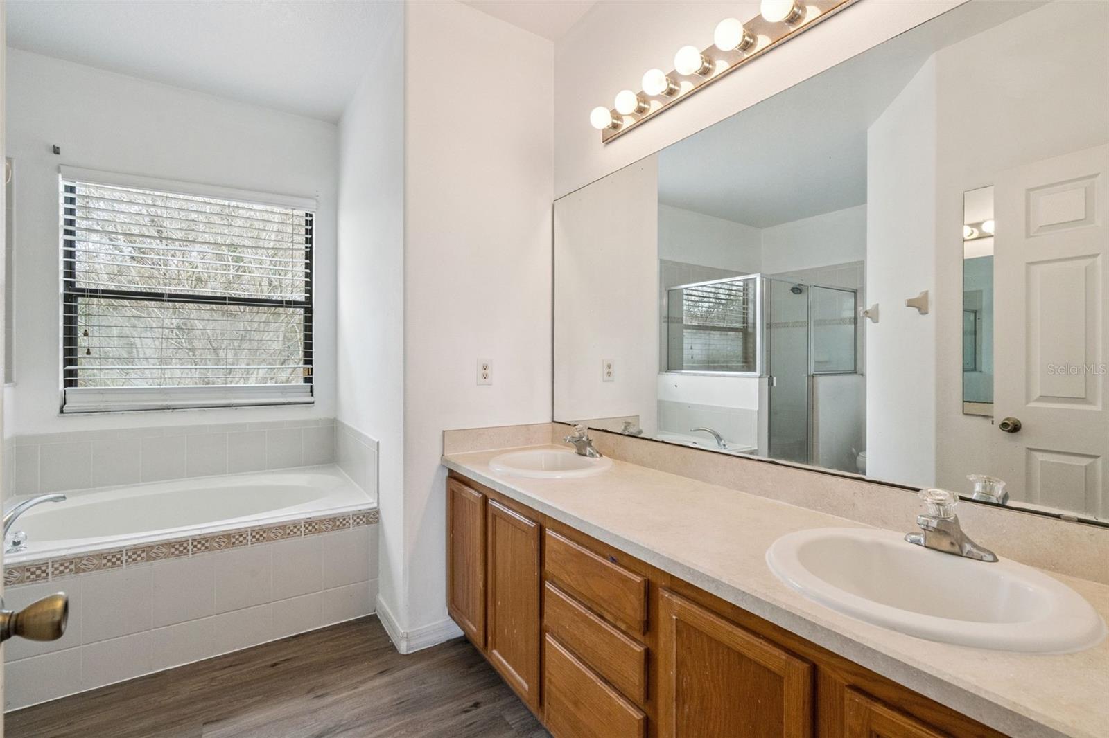 TIVOLI WOODS VILLAGE A 51 67 - Residential