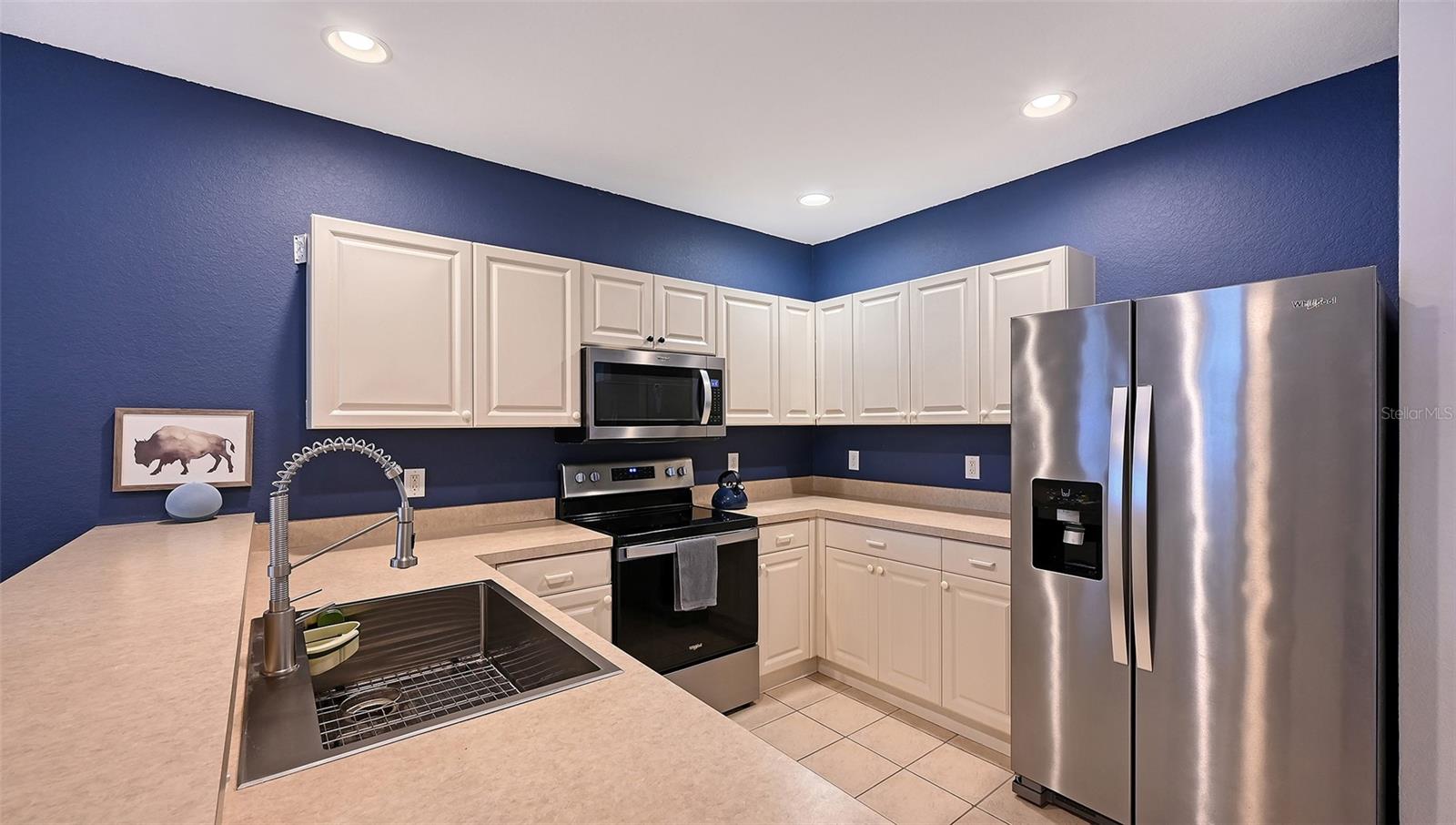 OAK VIEW PH III - Residential