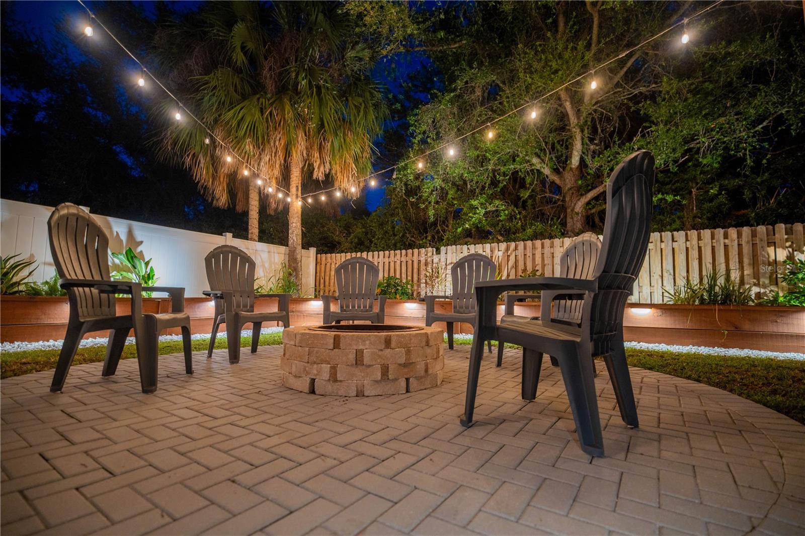 OAK VIEW PH III - Residential