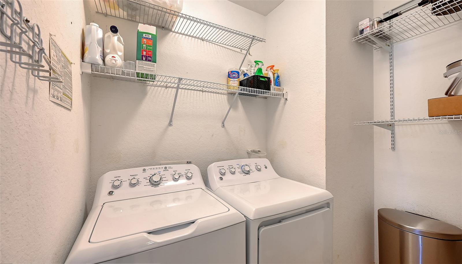 OAK VIEW PH III - Residential