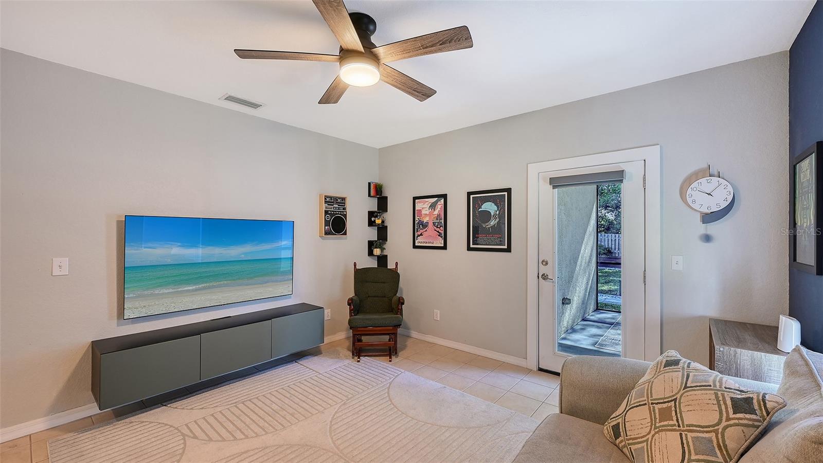 OAK VIEW PH III - Residential