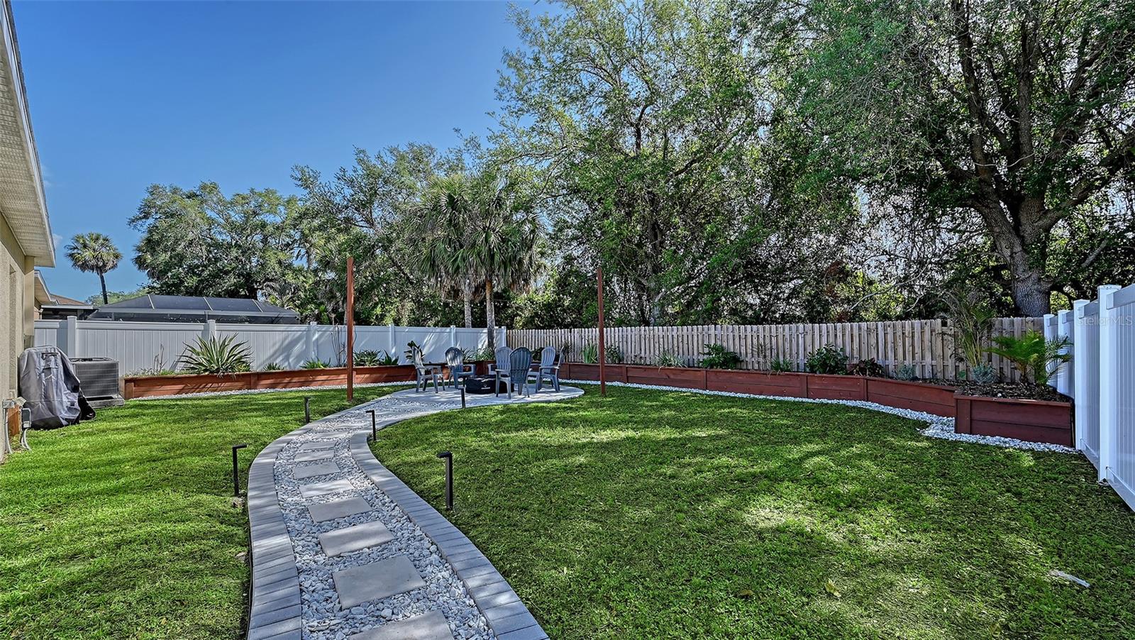 OAK VIEW PH III - Residential