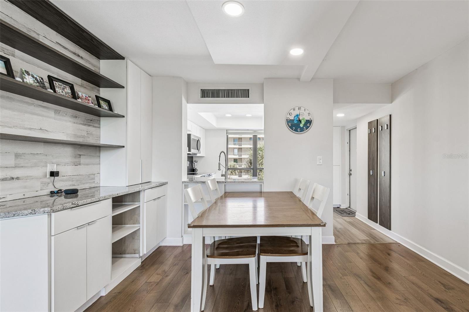 COVE CAY 26-15 VILLAGE I - Residential