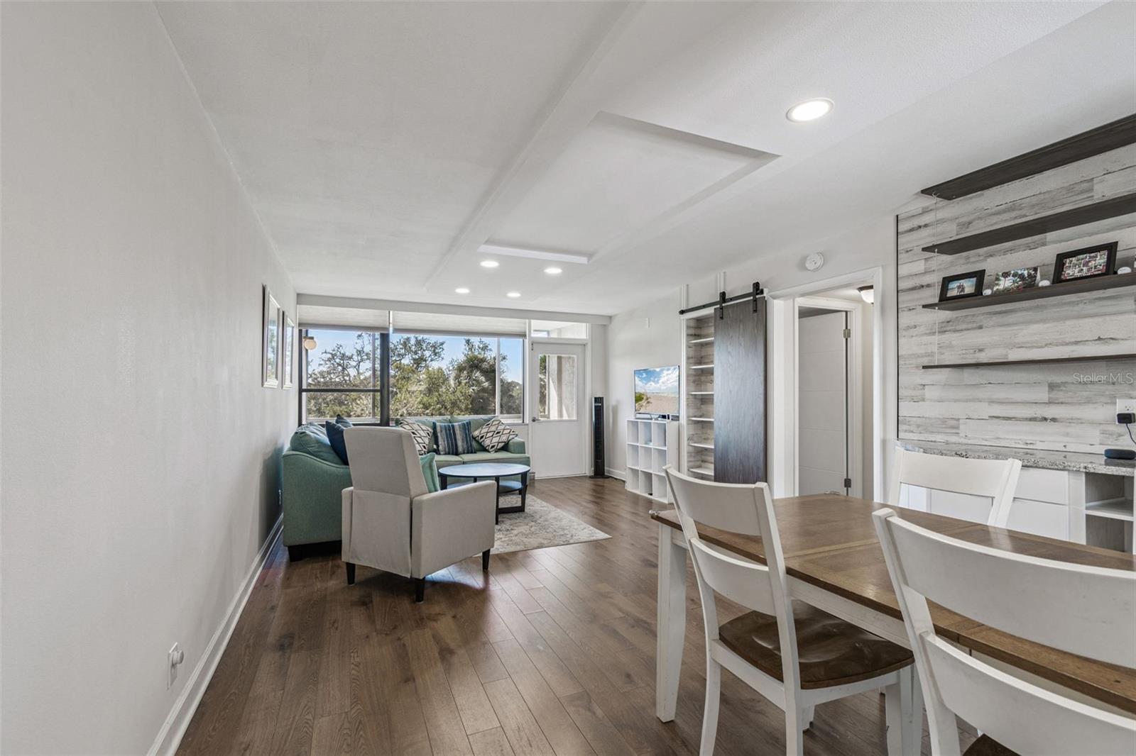 COVE CAY 26-15 VILLAGE I - Residential