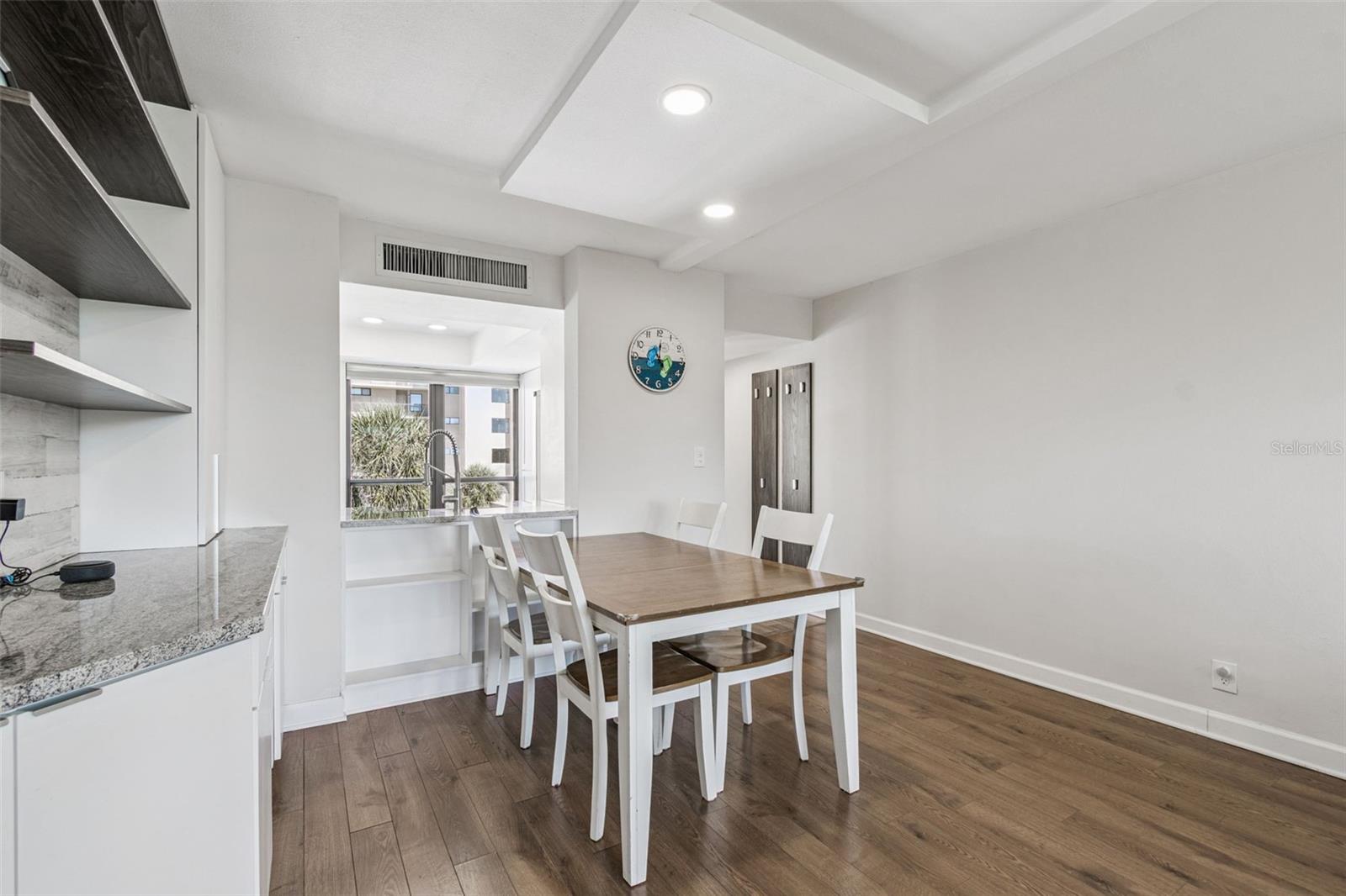 COVE CAY 26-15 VILLAGE I - Residential