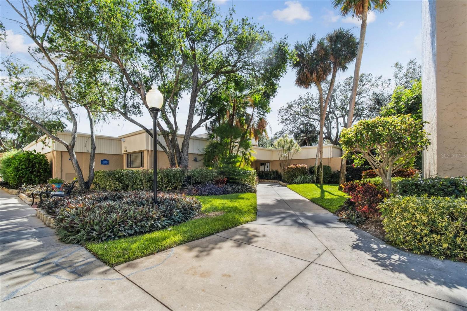 COVE CAY 26-15 VILLAGE I - Residential