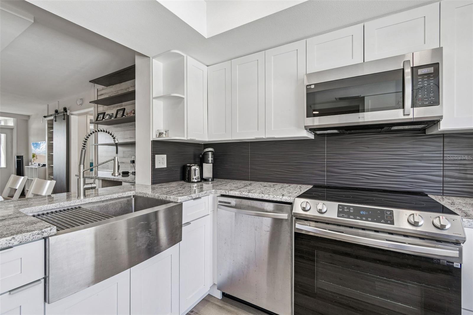 COVE CAY 26-15 VILLAGE I - Residential