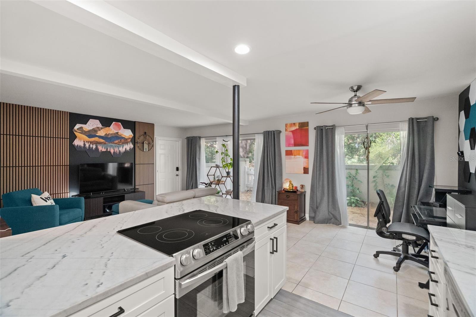 RAINTREE MANOR HOMES CONDOMINIUM - Residential