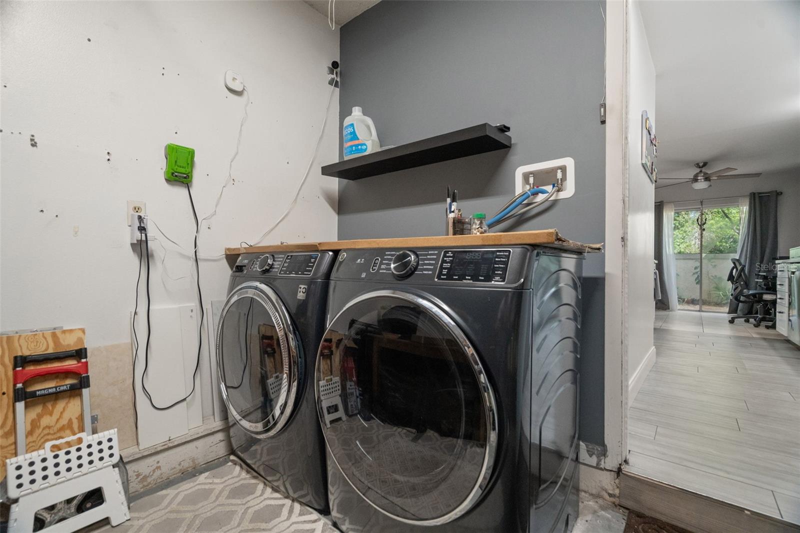 RAINTREE MANOR HOMES CONDOMINIUM - Residential