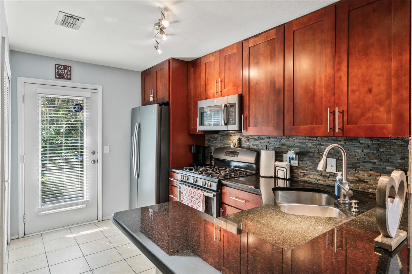 3406 WATERBRIDGE DRIVE