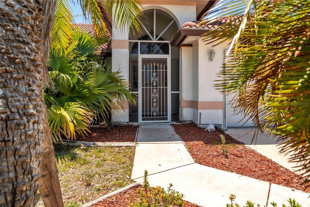 Photo of 23509 Nelson Avenue, Port Charlotte, FL 33954 (MLS # C7524973)