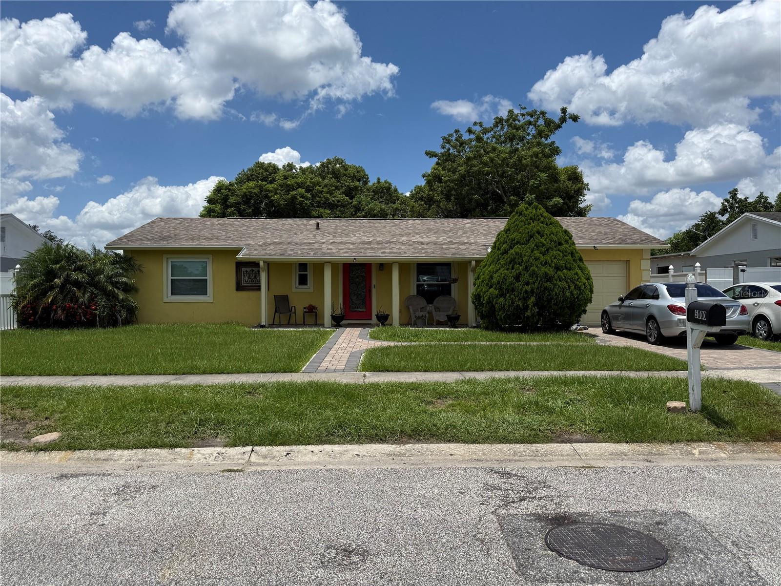 Beautifully remodeled income producing property in the heart of the doorway to Orlando. Features 3/2 on the main house, a garage apartment and an in-laws suite in the back with independent entrance to both pads and a common area laundry room. Come see it today!