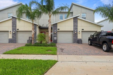 Photo of 877 Ocean Course Avenue, Davenport, FL 33896 (MLS # O6313505)