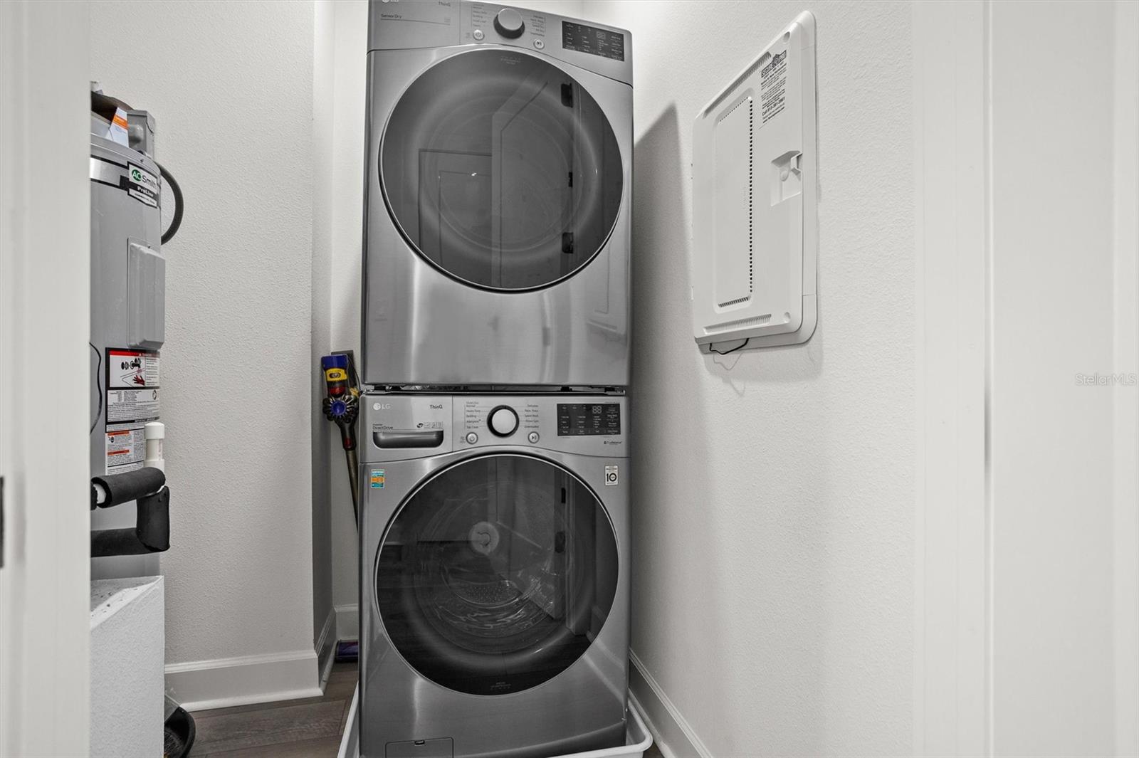 MOBLEYS SUB - Residential