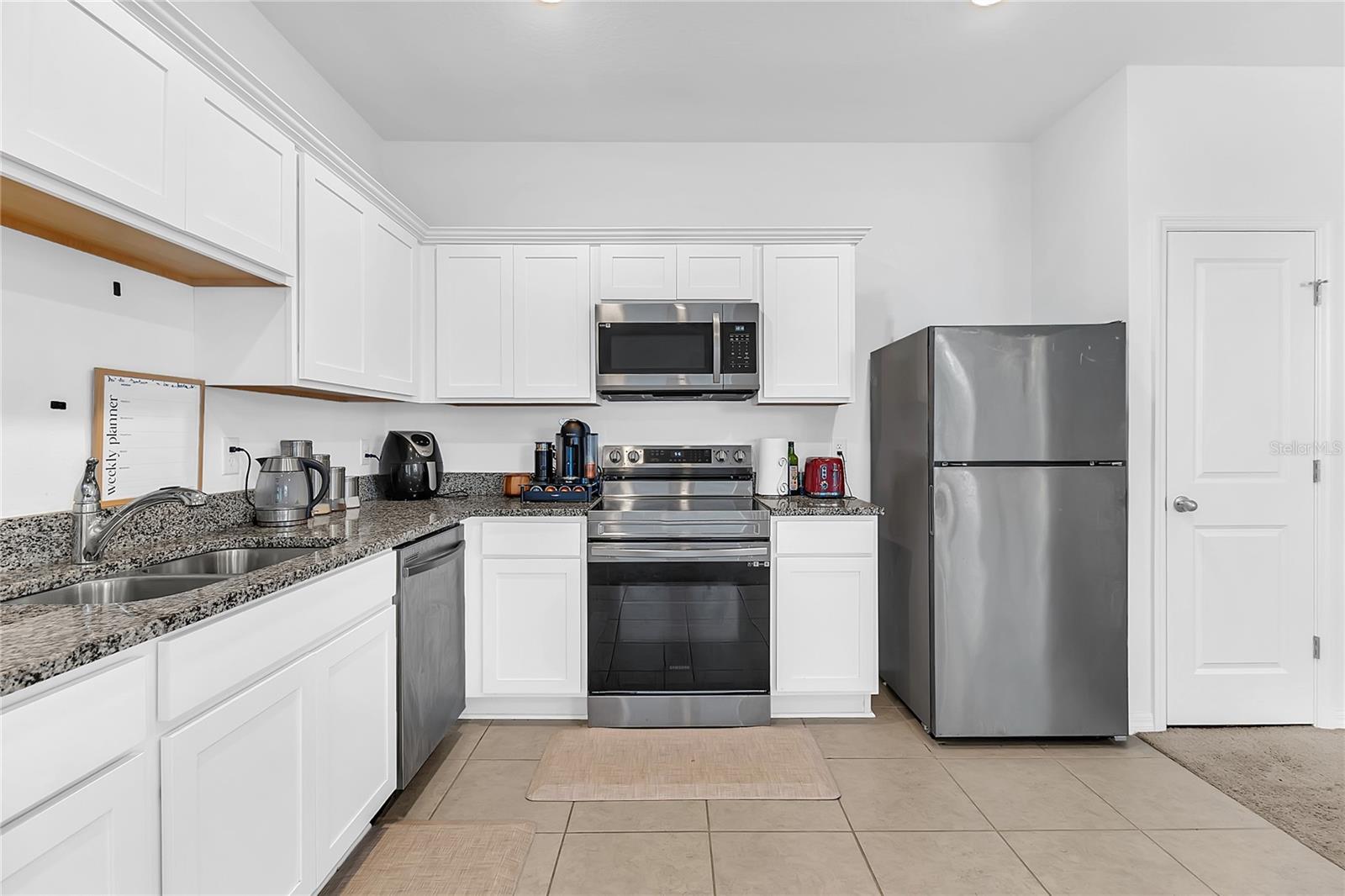 MADISON PLACE PH 3 - Residential