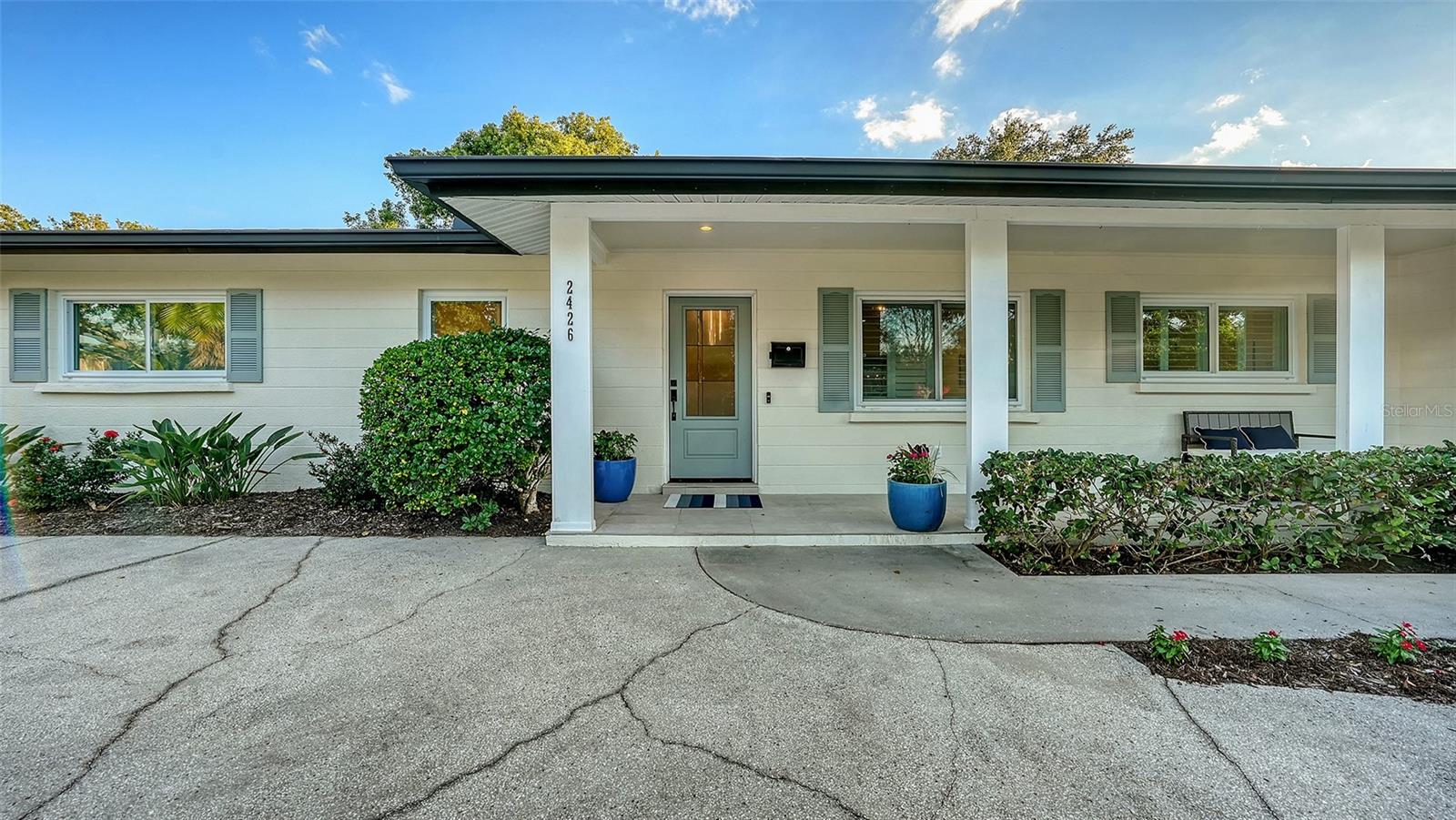 2426 WISTERIA STREET