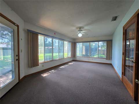 Tiny photo for 5655 SE 42nd Avenue, Ocala, FL 34480 (MLS # OM729592)