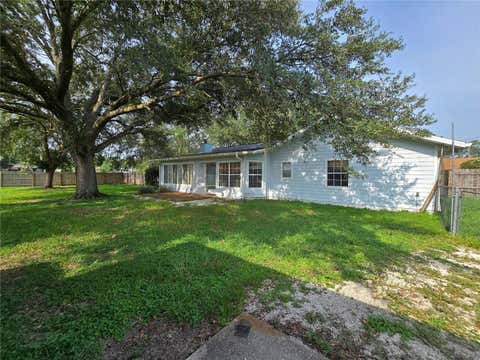 Tiny photo for 5655 SE 42nd Avenue, Ocala, FL 34480 (MLS # OM729592)