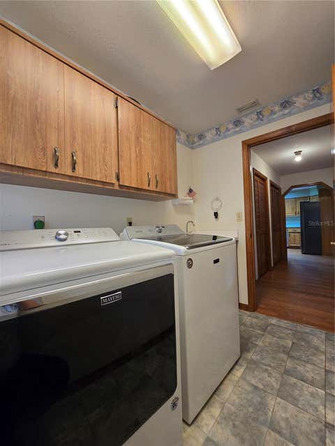 Tiny photo for 5655 SE 42nd Avenue, Ocala, FL 34480 (MLS # OM729592)