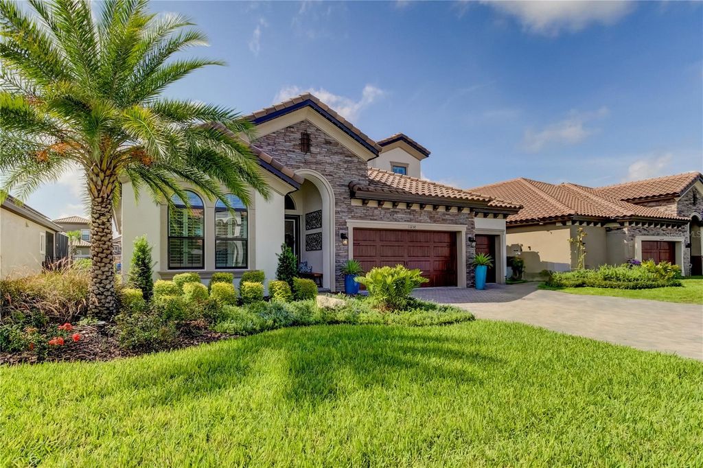 Photo of 12158 Broken Oak Lane, Odessa, FL 33556 (MLS # TB8435433)
