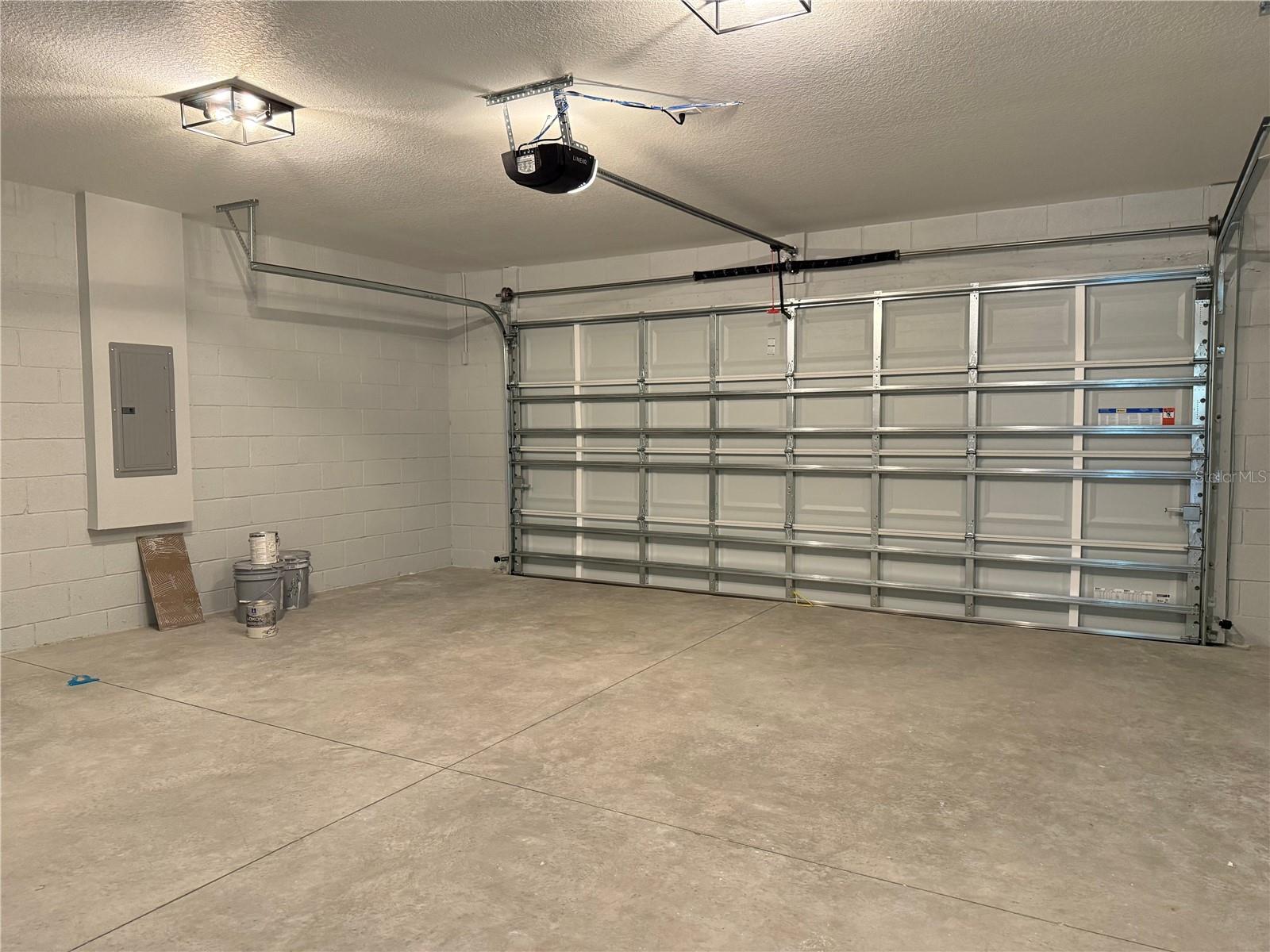 SILVER SPRINGS SHORES UNIT 33 - Residential