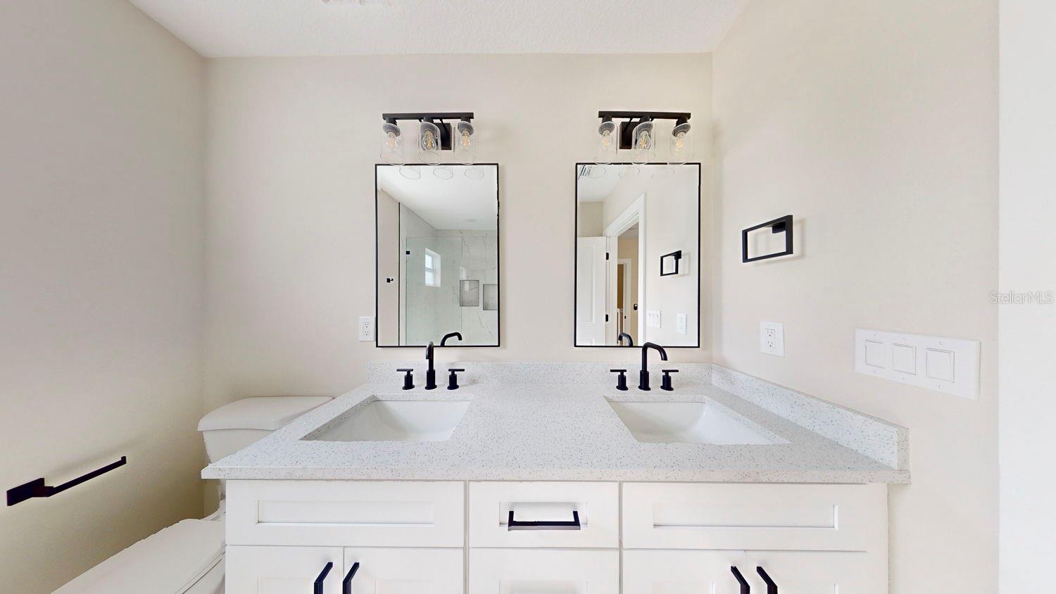 OAK RIDGE 2 - Residential