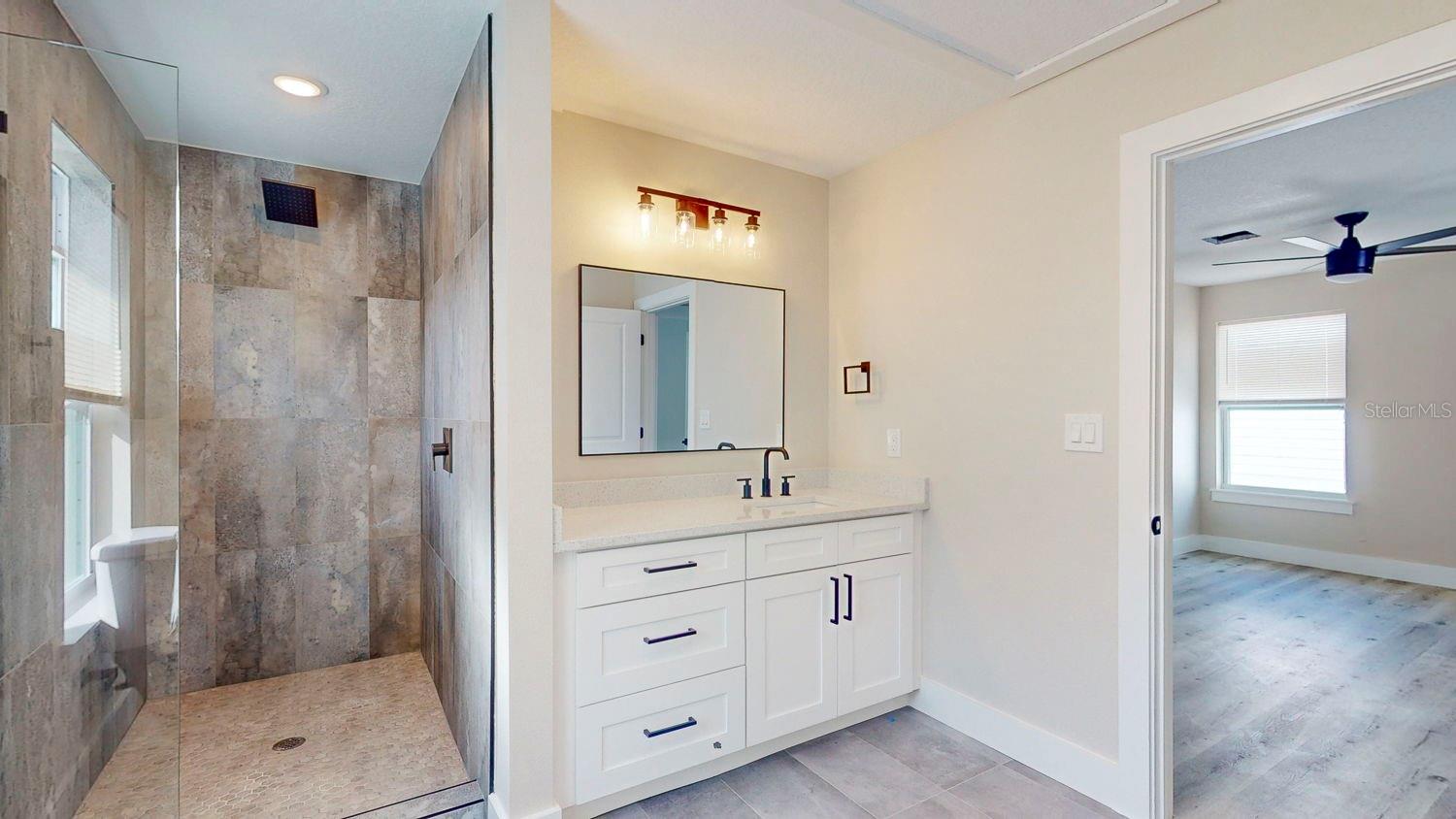 OAK RIDGE 2 - Residential