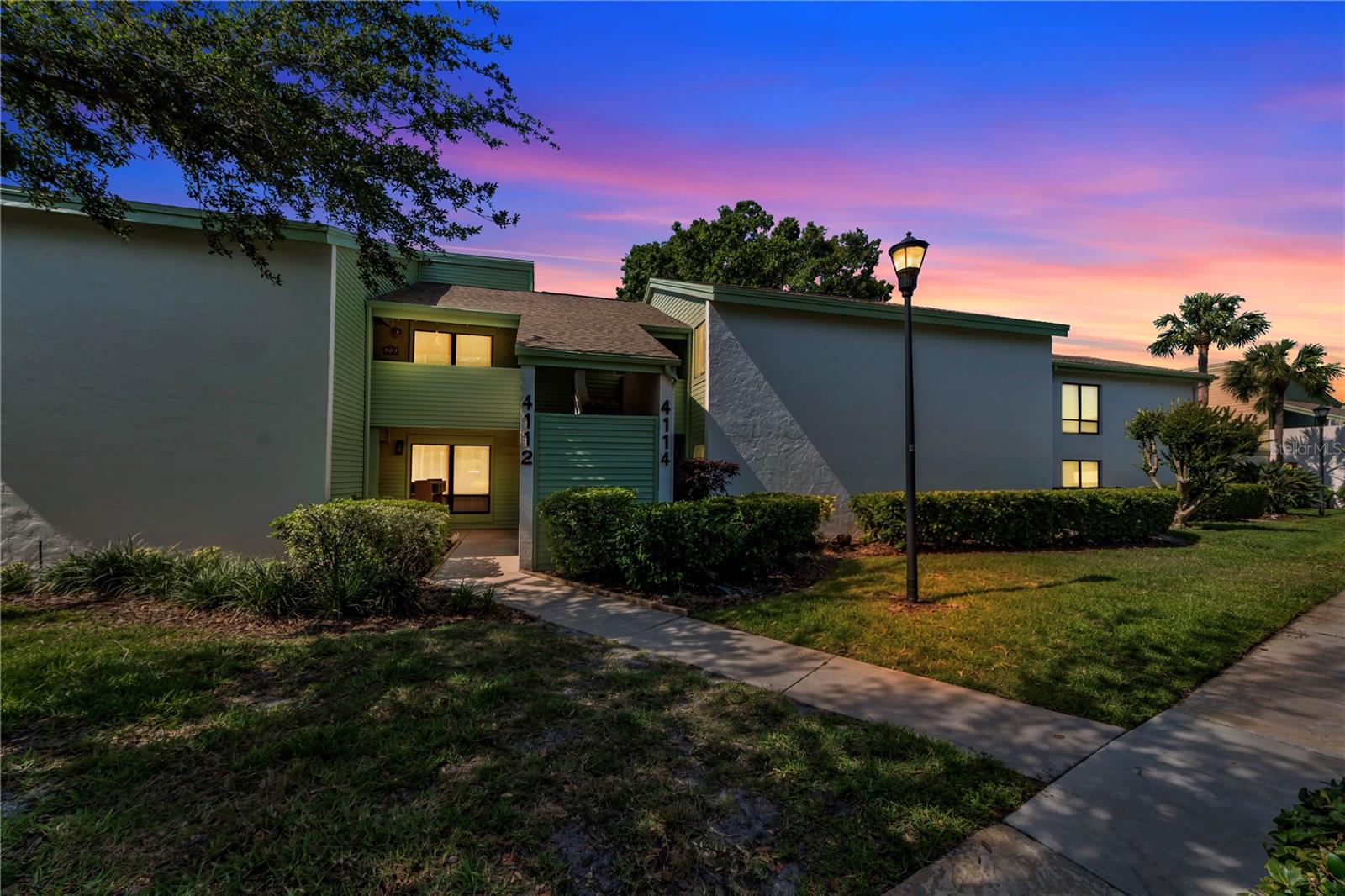 CARROLLWOOD VILLAGE PINE LAKE - Residential