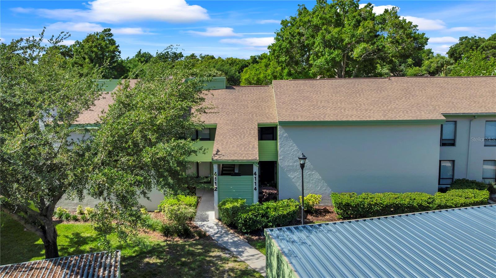 CARROLLWOOD VILLAGE PINE LAKE - Residential