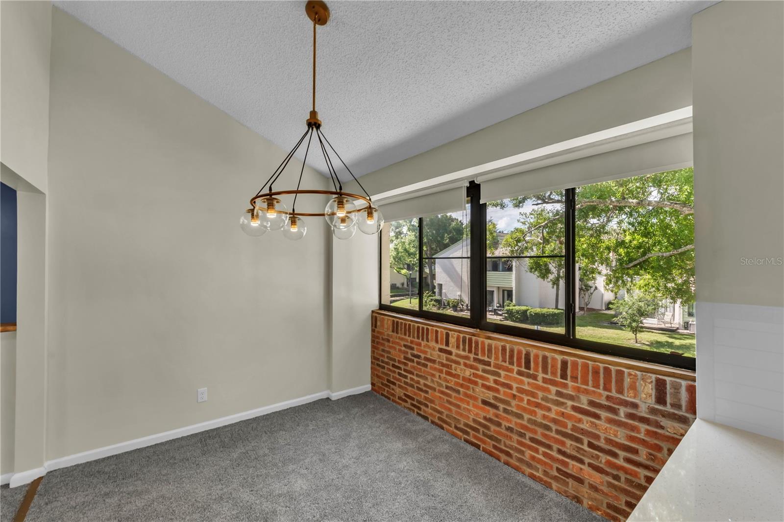 CARROLLWOOD VILLAGE PINE LAKE - Residential