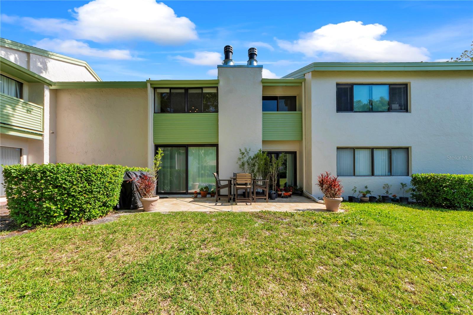 CARROLLWOOD VILLAGE PINE LAKE - Residential