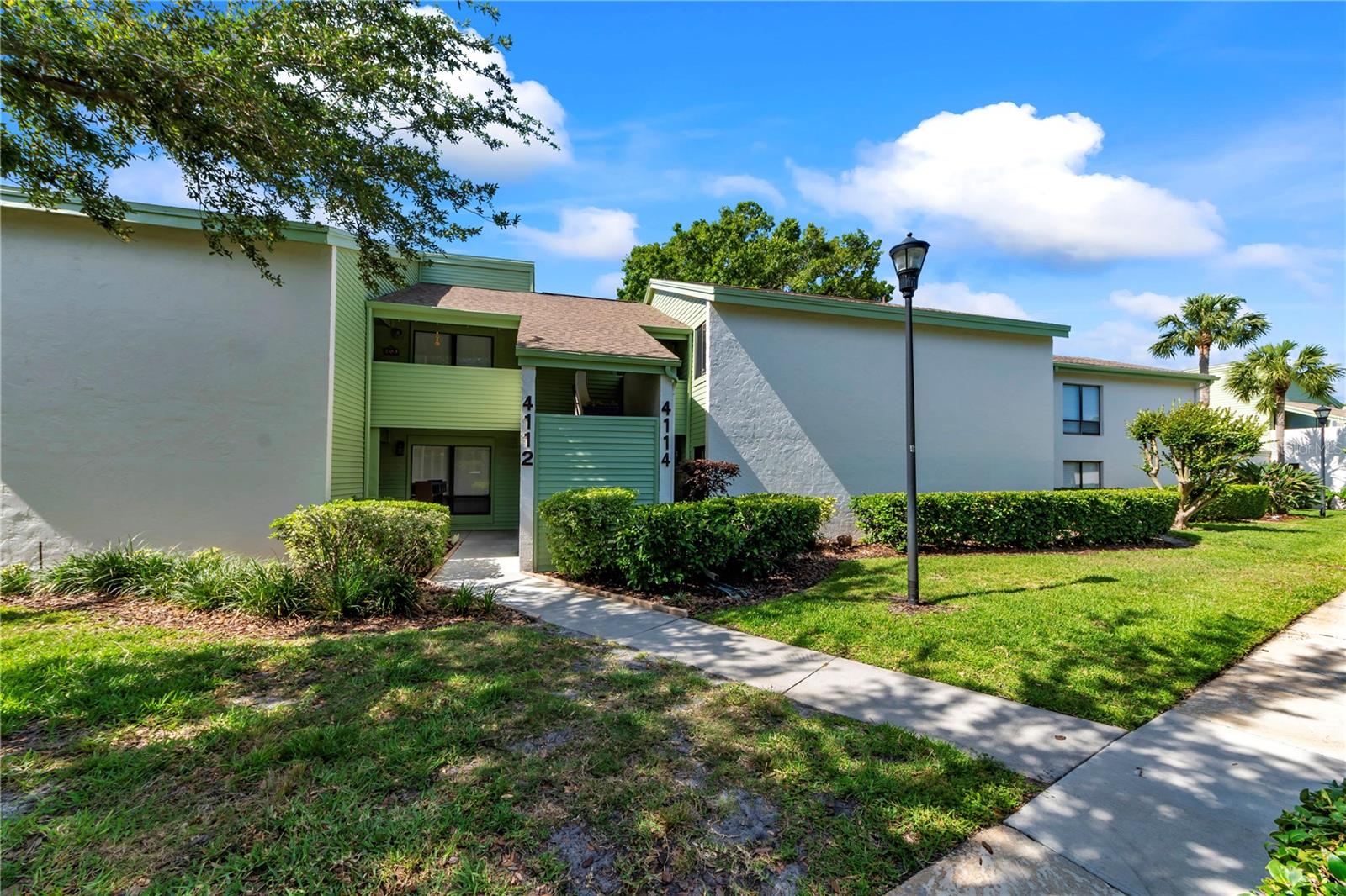 CARROLLWOOD VILLAGE PINE LAKE - Residential