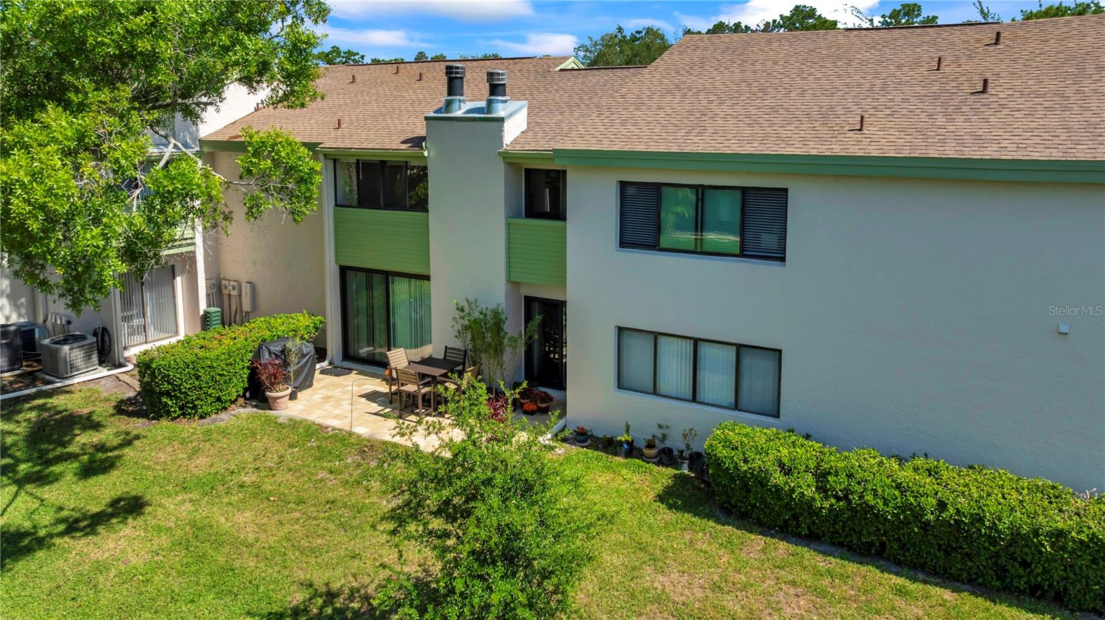CARROLLWOOD VILLAGE PINE LAKE - Residential