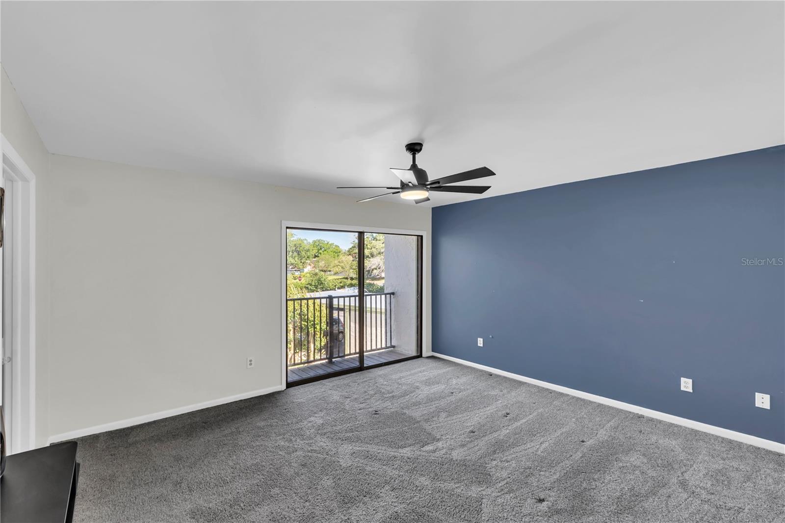 CARROLLWOOD VILLAGE PINE LAKE - Residential