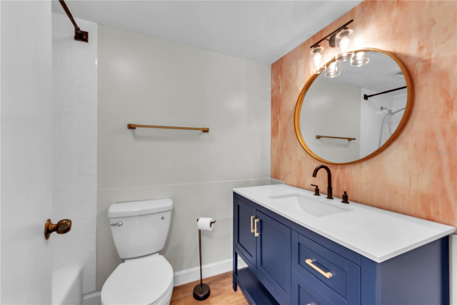 CARROLLWOOD VILLAGE PINE LAKE - Residential