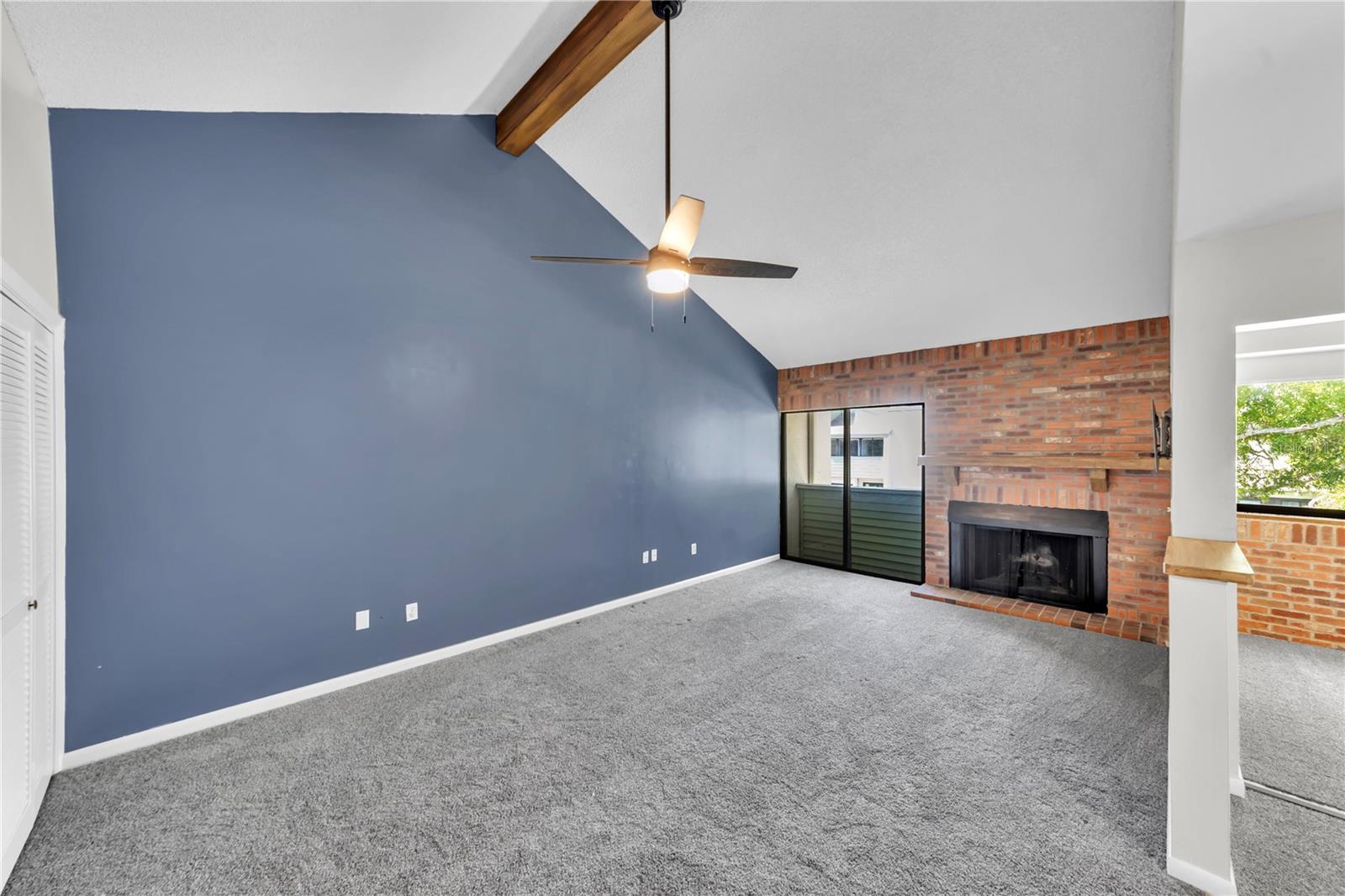 CARROLLWOOD VILLAGE PINE LAKE - Residential