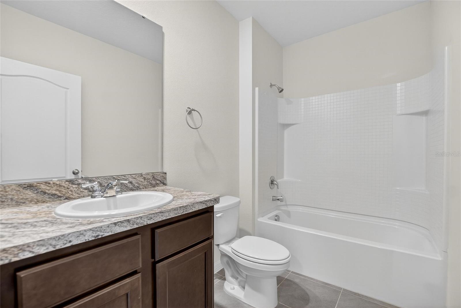 SQUIRES GROVE PH 2 - Residential